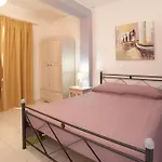 Apartment Minas Divarata