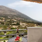 Apartment Minas