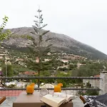 Apartment Minas Divarata